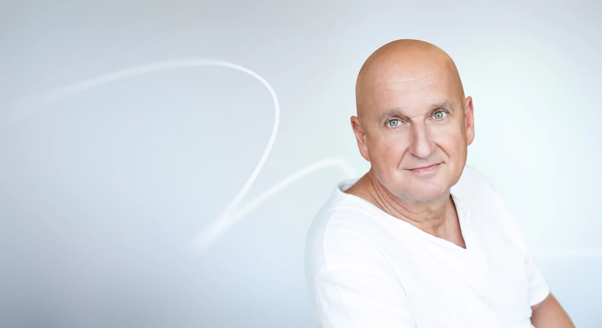 Mr. Roman 57 - Upper eyelid plastic surgery